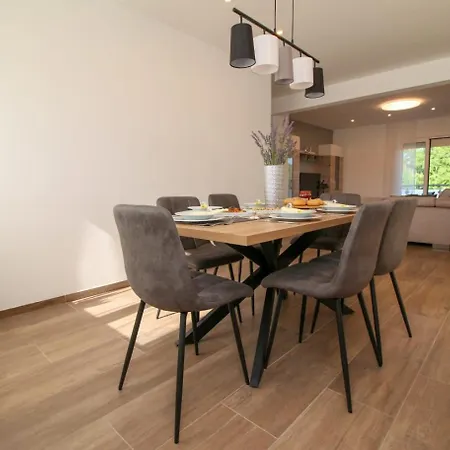 Nerlovic Apartment Poreč