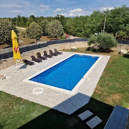 Appartamento Nerlovic *