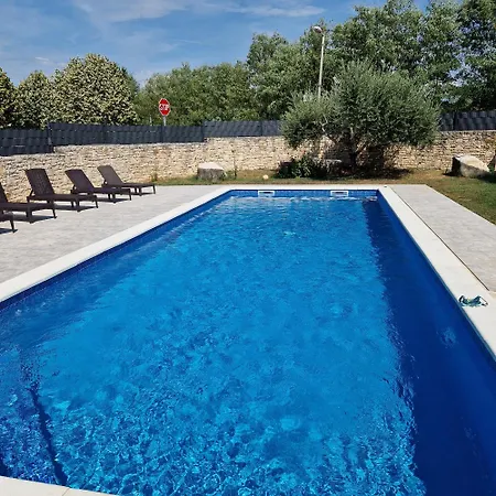 Nerlovic Apartman *